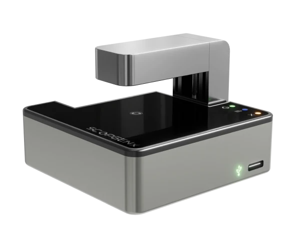 Miniature-Masterpiece-Left